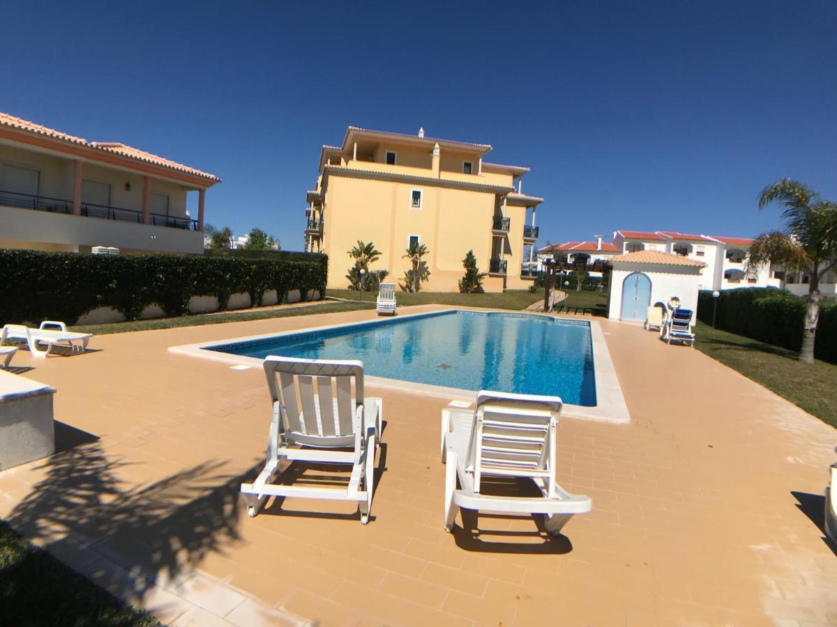 Oura Beach T1 Apartment Coral , Close To The Strip, Swimming Pool, Wi Fi, A/C Αλμπουφέιρα Εξωτερικό φωτογραφία